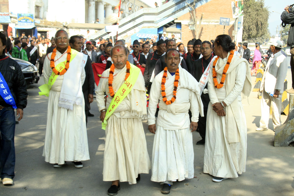 Meaning and history of the word jyapu