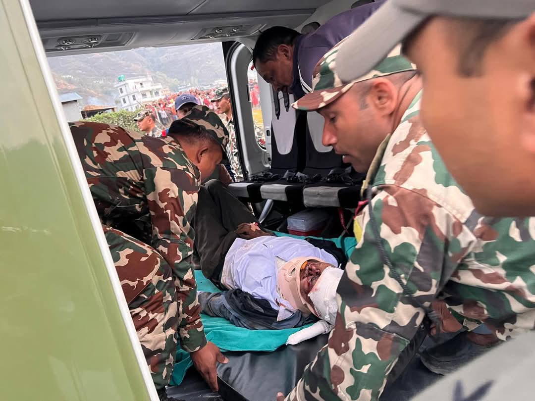 रामेछापमा निर्वाचन कर्मचारी बोकेको जिप दुर्घटना, घाइते ७ जनालाई काठमाडौँ ल्याइयो