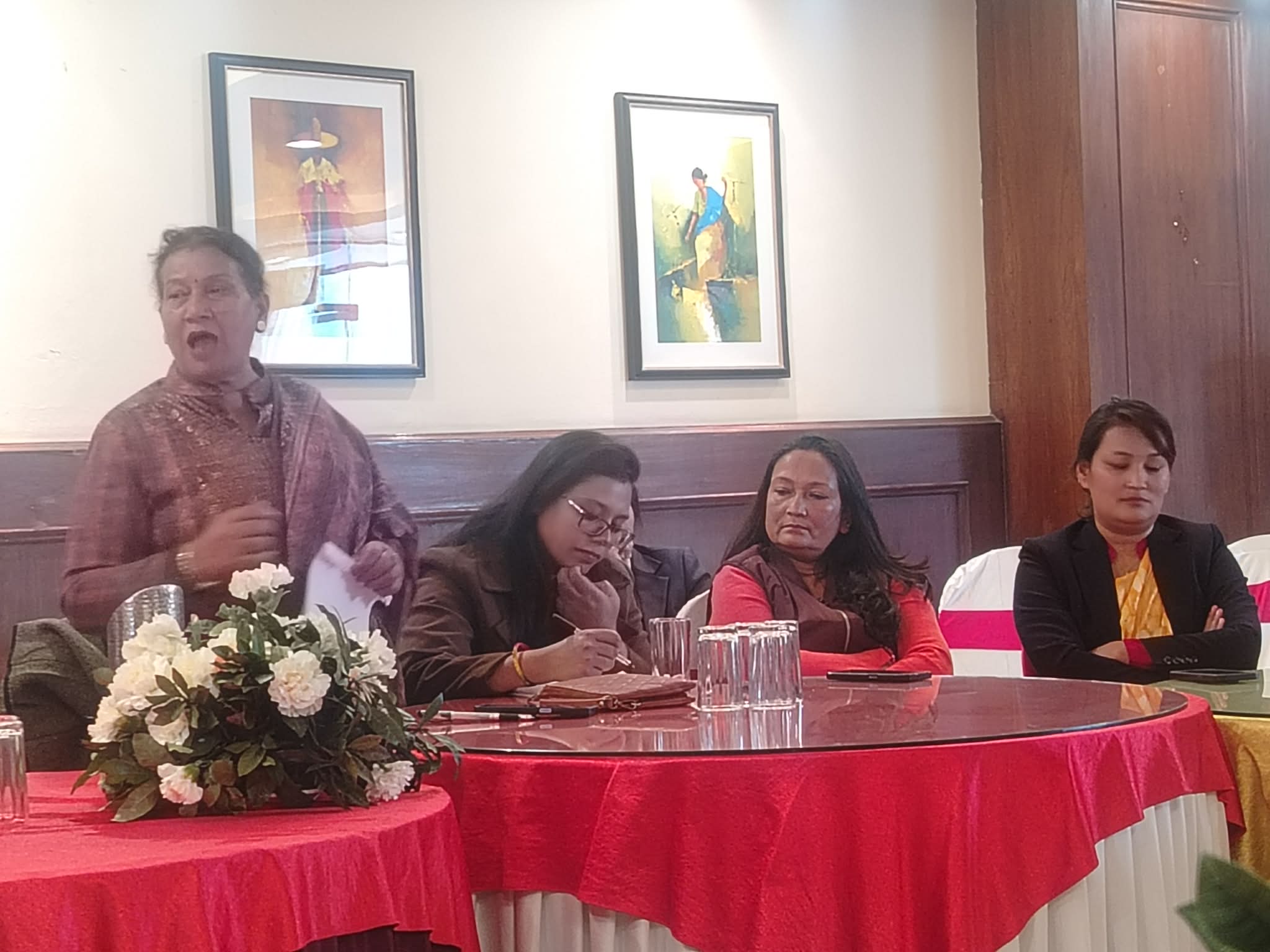 प्रतिनिधि सभा निर्वाचनका महिला उम्मेदवारसँग ‘संकल्प’को छलफल : “उठाउने मात्र होइन, जिताउने अभियान चाहिन्छ”